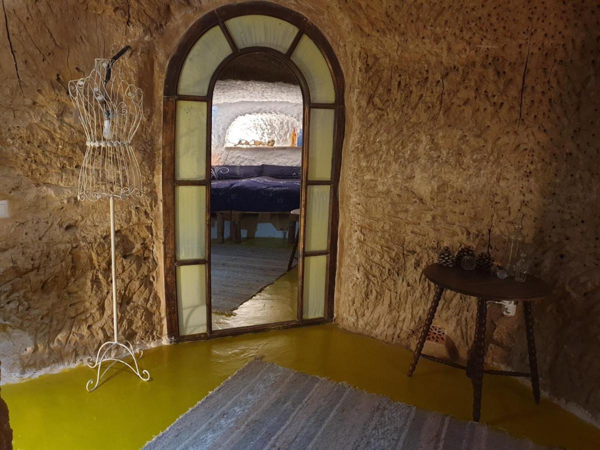 Creatively Designed Cavehouse With Jacuzzi Villa Gorafe Eksteriør bilde